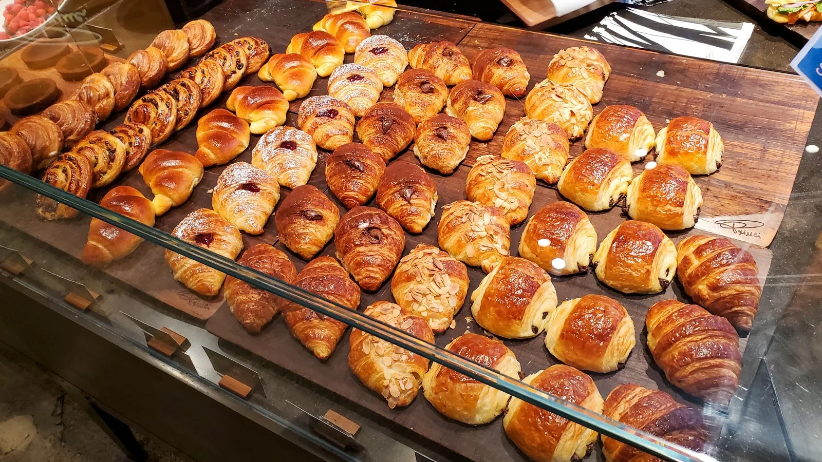Website preview for bakery brand